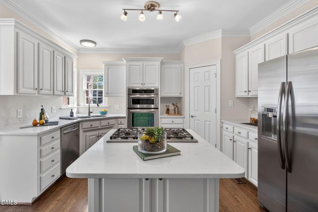 101 Flying Hills Circle, Cary, NC 27513