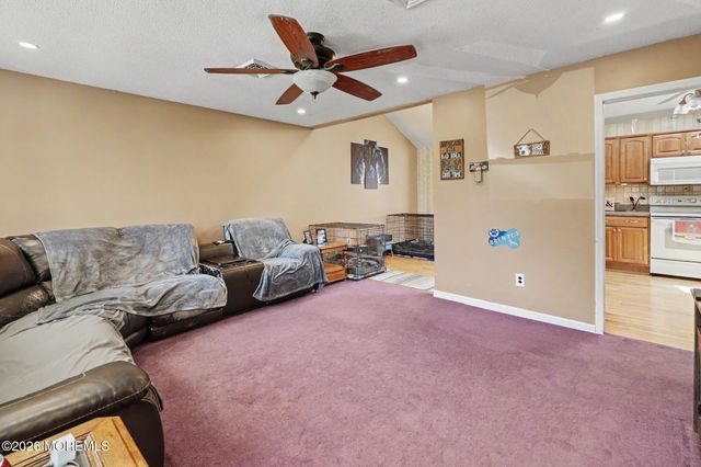 478 Princeton Avenue, Bayville, NJ 08721