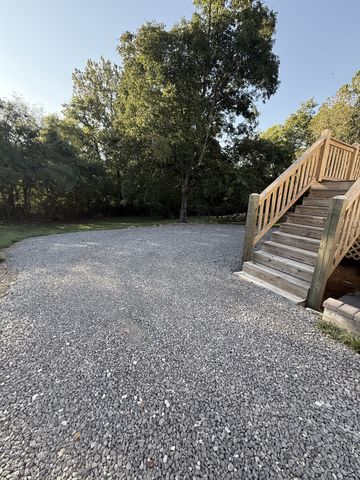 303 Broadway, Hartsville, TN 37074
