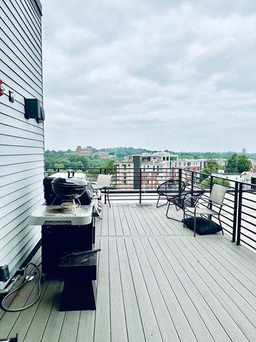 50 Leo Birmingham Parkway 307, Boston, MA 02135