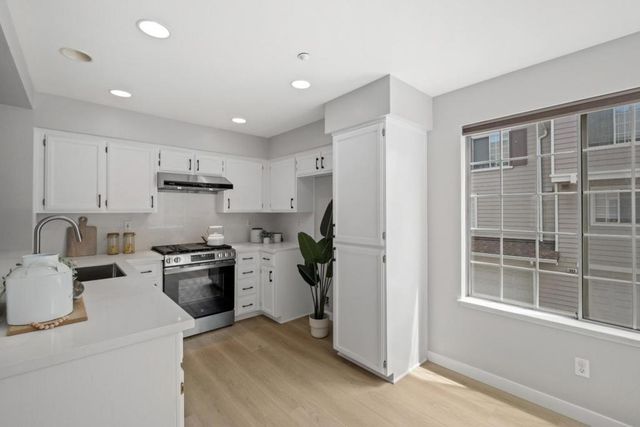 1861 Northwest Circle, San Jose, CA 95131