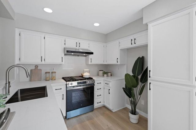 1861 Northwest Circle, San Jose, CA 95131