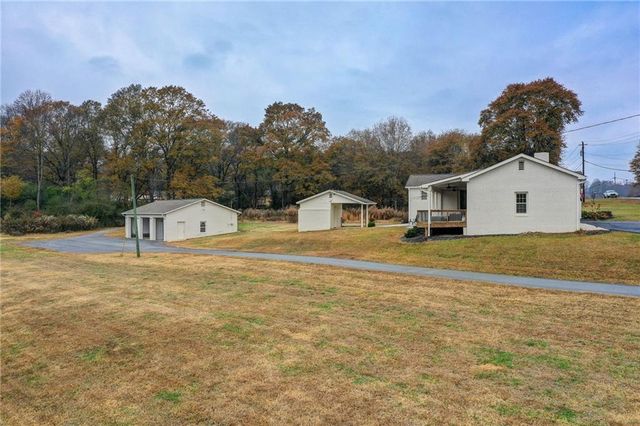 5125 Dahlonega Highway, Cumming, GA 30028