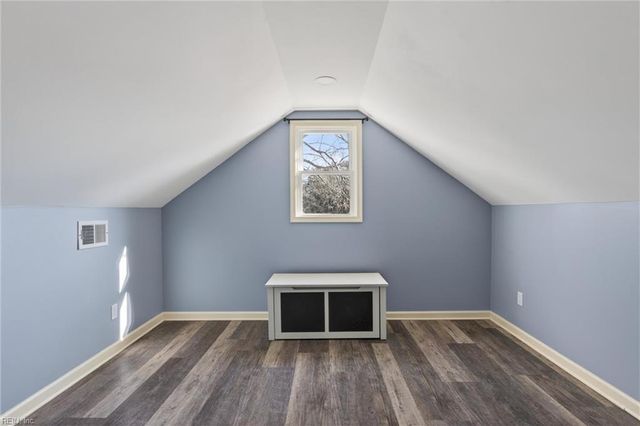 1386 Sunset DR, Norfolk, VA 23503