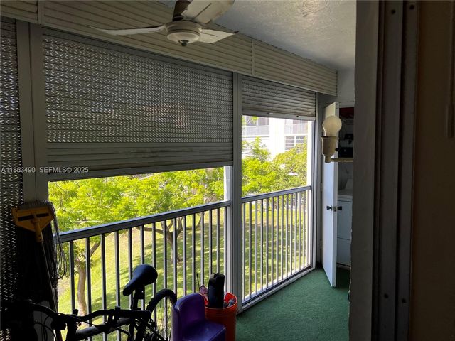 3141 Nw 47th Terrace 322, Lauderdale Lakes, FL 33319