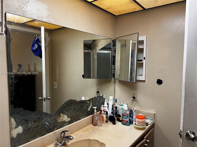 3141 Nw 47th Terrace 322, Lauderdale Lakes, FL 33319