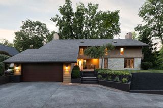 886 Clayton Drive, Worthington, OH 43085