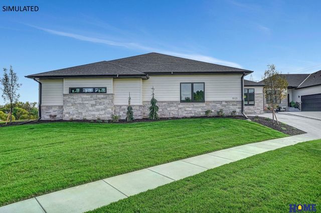 9207 Triana Lane, Lincoln, NE 68520