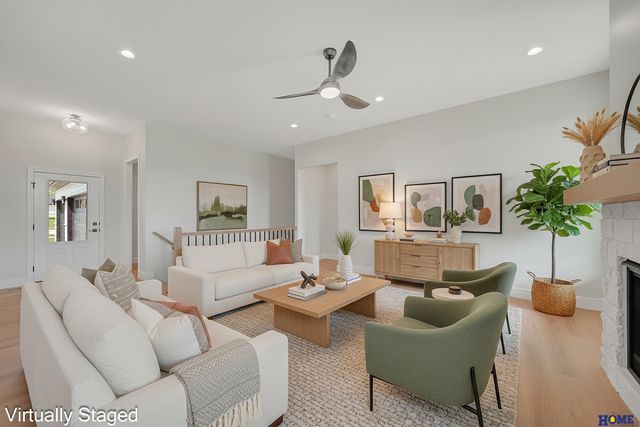 9207 Triana Lane, Lincoln, NE 68520