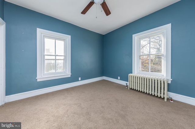 33 MARKET ST, Salem, NJ 08079