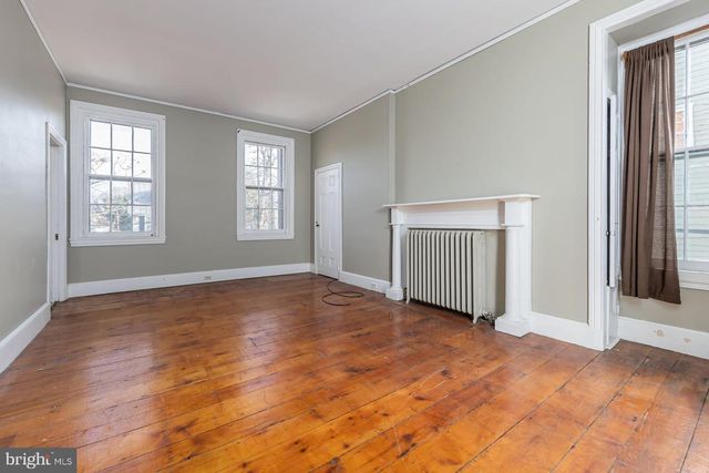 33 MARKET ST, Salem, NJ 08079