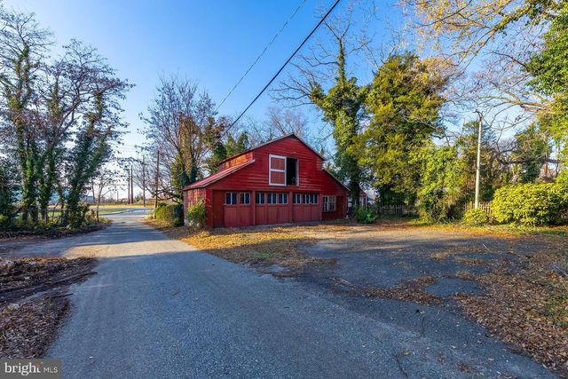 33 MARKET ST, Salem, NJ 08079