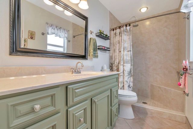 17604 FALLOWFIELD DRIVE, Lutz, FL 33549