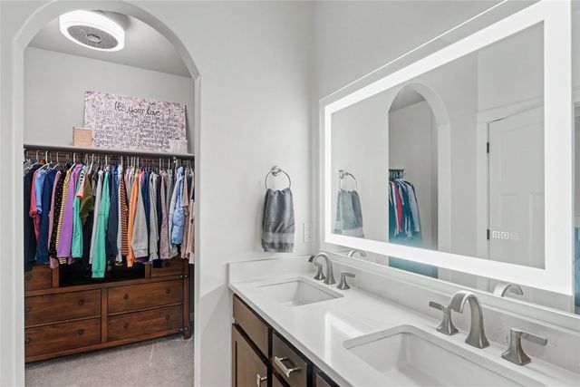 903 NW Ridge Road, Ankeny, IA 50023