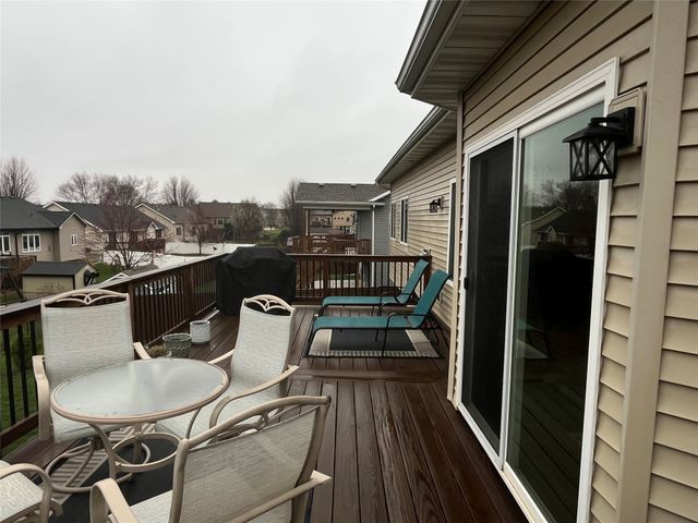 903 NW Ridge Road, Ankeny, IA 50023