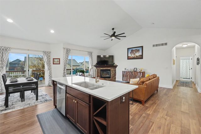 903 NW Ridge Road, Ankeny, IA 50023