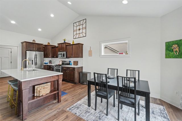 903 NW Ridge Road, Ankeny, IA 50023