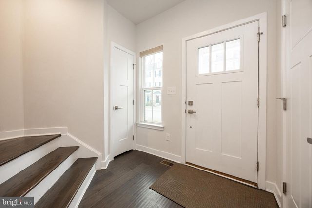 131 MULBERRY DR, Malvern, PA 19355