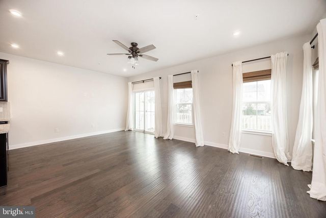 131 MULBERRY DR, Malvern, PA 19355