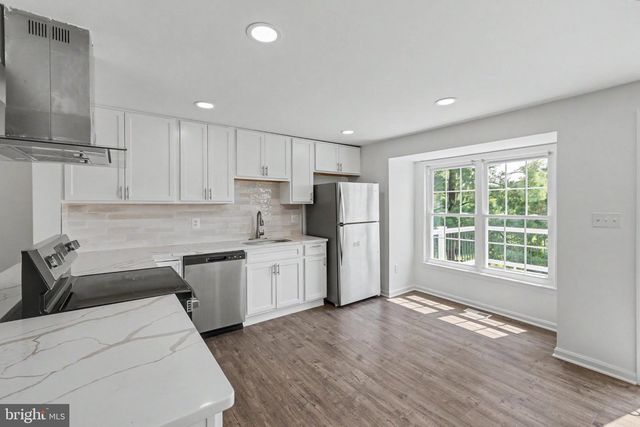 13803 LAURA RATCLIFF CT, Centreville, VA 20121