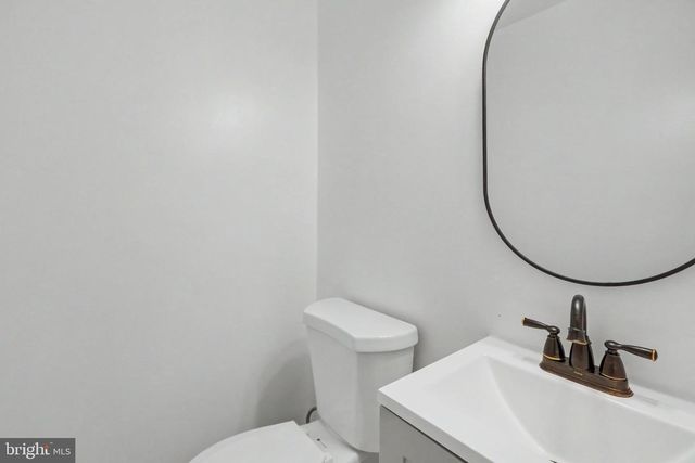 13803 LAURA RATCLIFF CT, Centreville, VA 20121