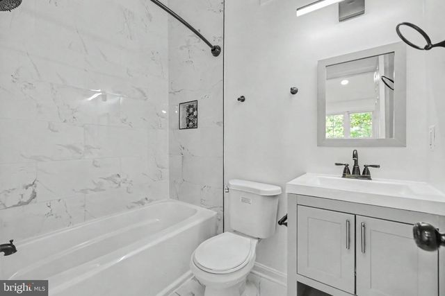 13803 LAURA RATCLIFF CT, Centreville, VA 20121