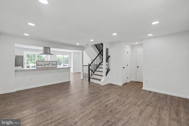 13803 LAURA RATCLIFF CT, Centreville, VA 20121