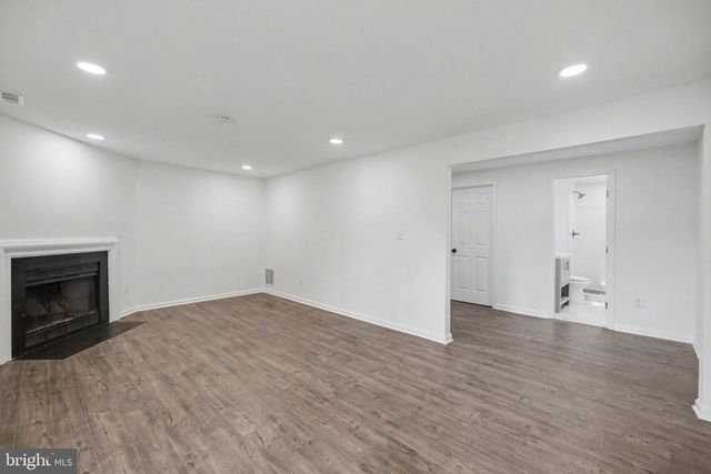 13803 LAURA RATCLIFF CT, Centreville, VA 20121