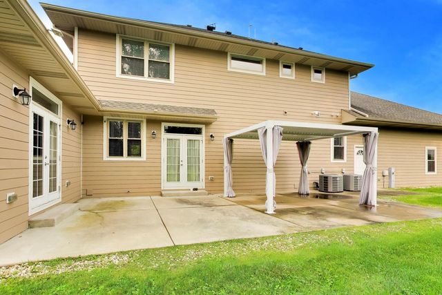 2311 N Arlington Heights Road, Arlington Heights, IL 60004