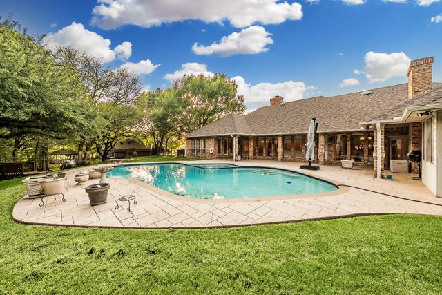 2908 Oak Trail Court, Dalworthington Gardens, TX 76016