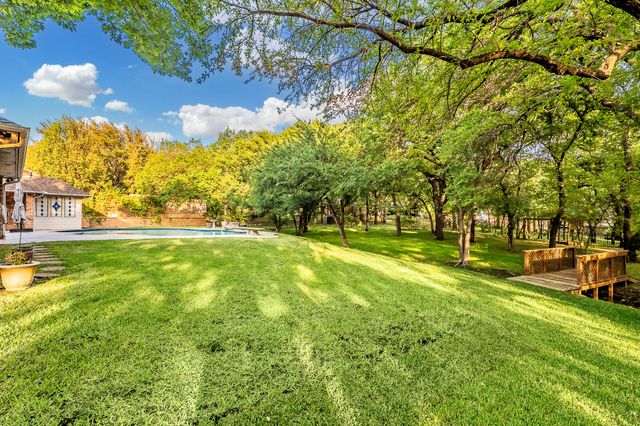 2908 Oak Trail Court, Dalworthington Gardens, TX 76016