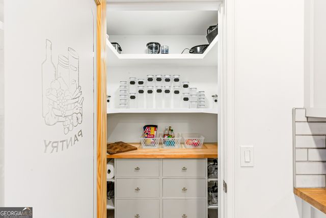 3890 Jim Owens Road NW, Kennesaw, GA 30152