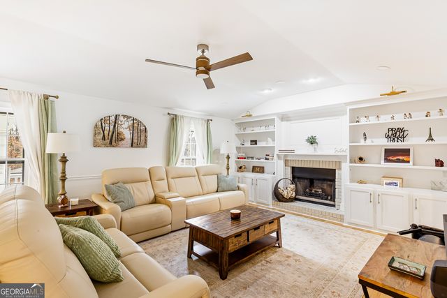 3890 Jim Owens Road NW, Kennesaw, GA 30152