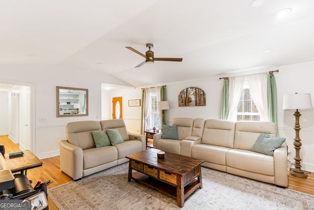 3890 Jim Owens Road NW, Kennesaw, GA 30152