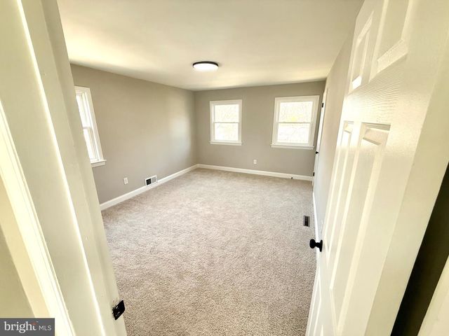 6228 87TH, New Carrollton, MD 20784