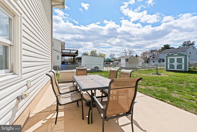 407 IVYSTONE LANE, Cinnaminson, NJ 08077