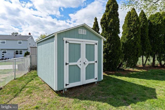 407 IVYSTONE LANE, Cinnaminson, NJ 08077