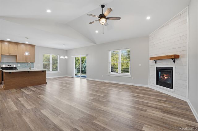6320 Birch Meadows Lane, Handy Township, MI 48836