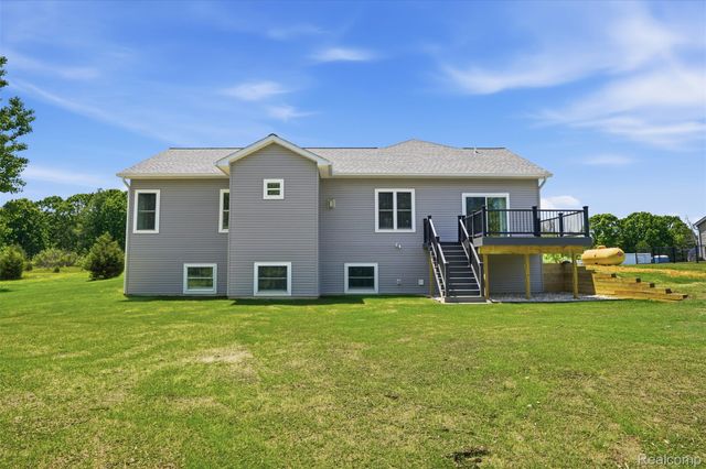 6320 Birch Meadows Lane, Handy Township, MI 48836