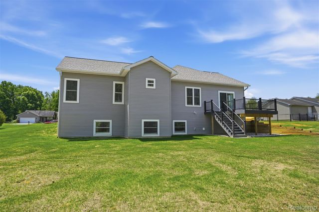6320 Birch Meadows Lane, Handy Township, MI 48836