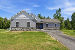 6320 Birch Meadows Lane, Handy Township, MI 48836