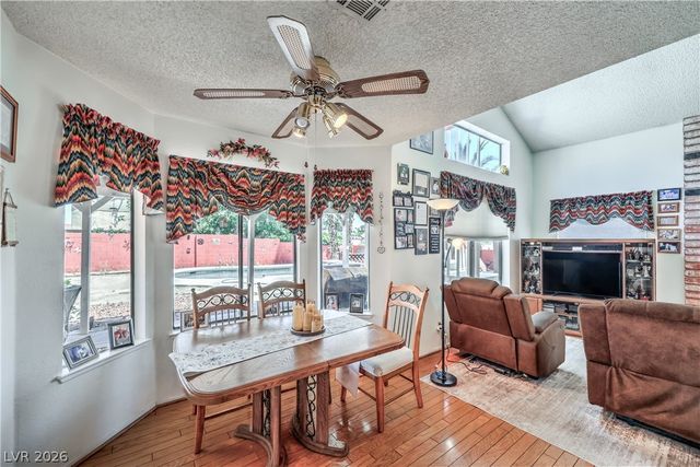 3901 Courtside Lane, Las Vegas, NV 89108