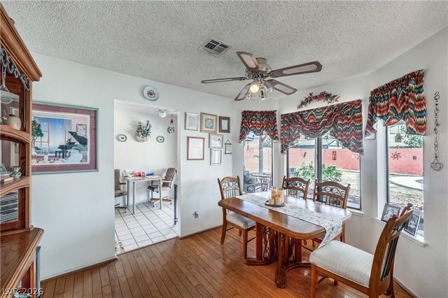 3901 Courtside Lane, Las Vegas, NV 89108