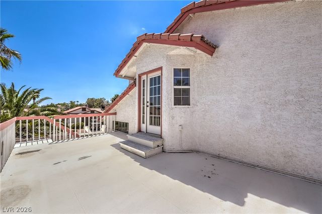 3901 Courtside Lane, Las Vegas, NV 89108