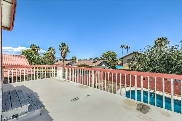 3901 Courtside Lane, Las Vegas, NV 89108