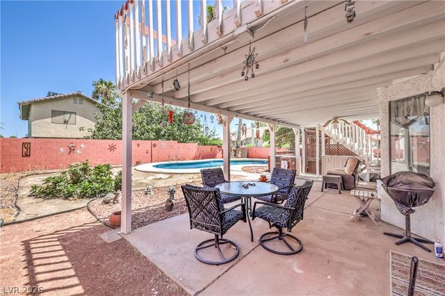 3901 Courtside Lane, Las Vegas, NV 89108