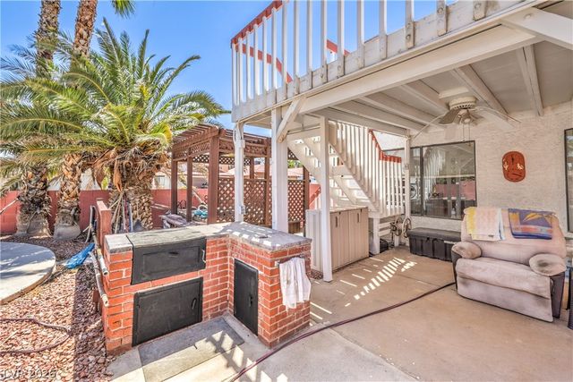 3901 Courtside Lane, Las Vegas, NV 89108