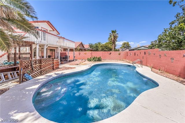 3901 Courtside Lane, Las Vegas, NV 89108