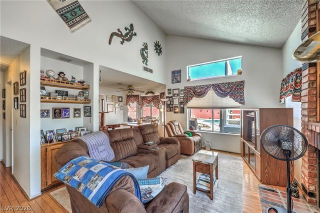 3901 Courtside Lane, Las Vegas, NV 89108