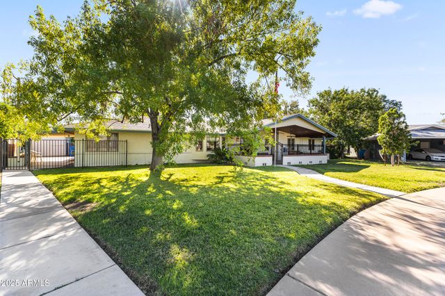 2047 W CAMBRIDGE Avenue, Phoenix, AZ 85009